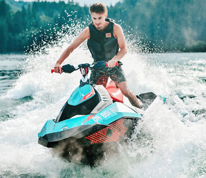 jetskiing